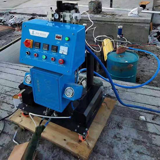 冷庫聚氨酯噴涂(圖2) 湖南Q2600冷庫聚氨酯噴涂機(jī)