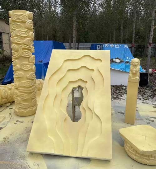 泡沫表面涂啥防水增加強度 聚脲噴涂機(圖2) 泡沫表面涂聚脲材料防水增加強度