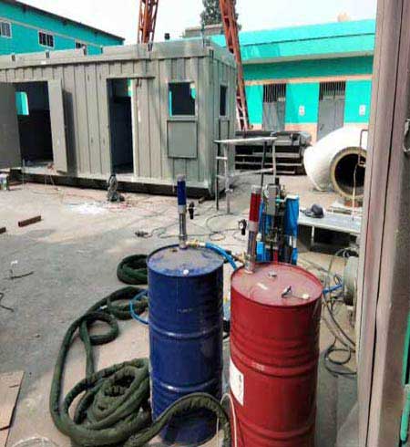 集裝箱防腐涂料聚脲施工(圖4) 集裝箱防腐涂料聚脲施工